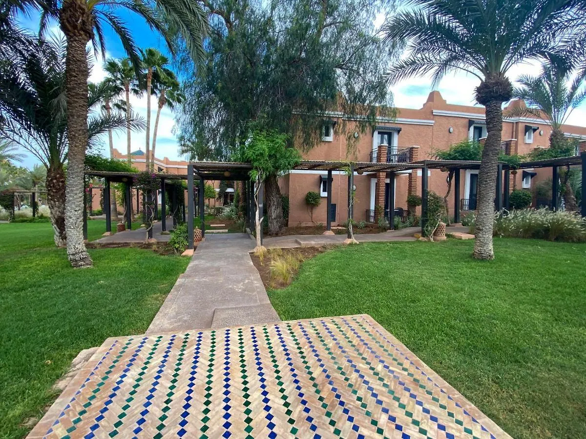 Отель Sol Oasis Marrakech Ouahat Sidi Brahim 4*,